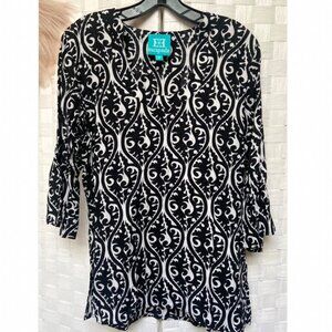 Escapada Black White Ruffle Sleeve Blouse Tunic Top Size S